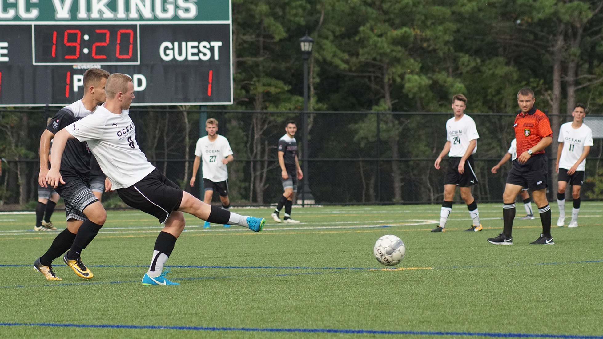 Vikings Shut Out County College of Morris, 3-0 in 1st Round of Region XIX Playoffs