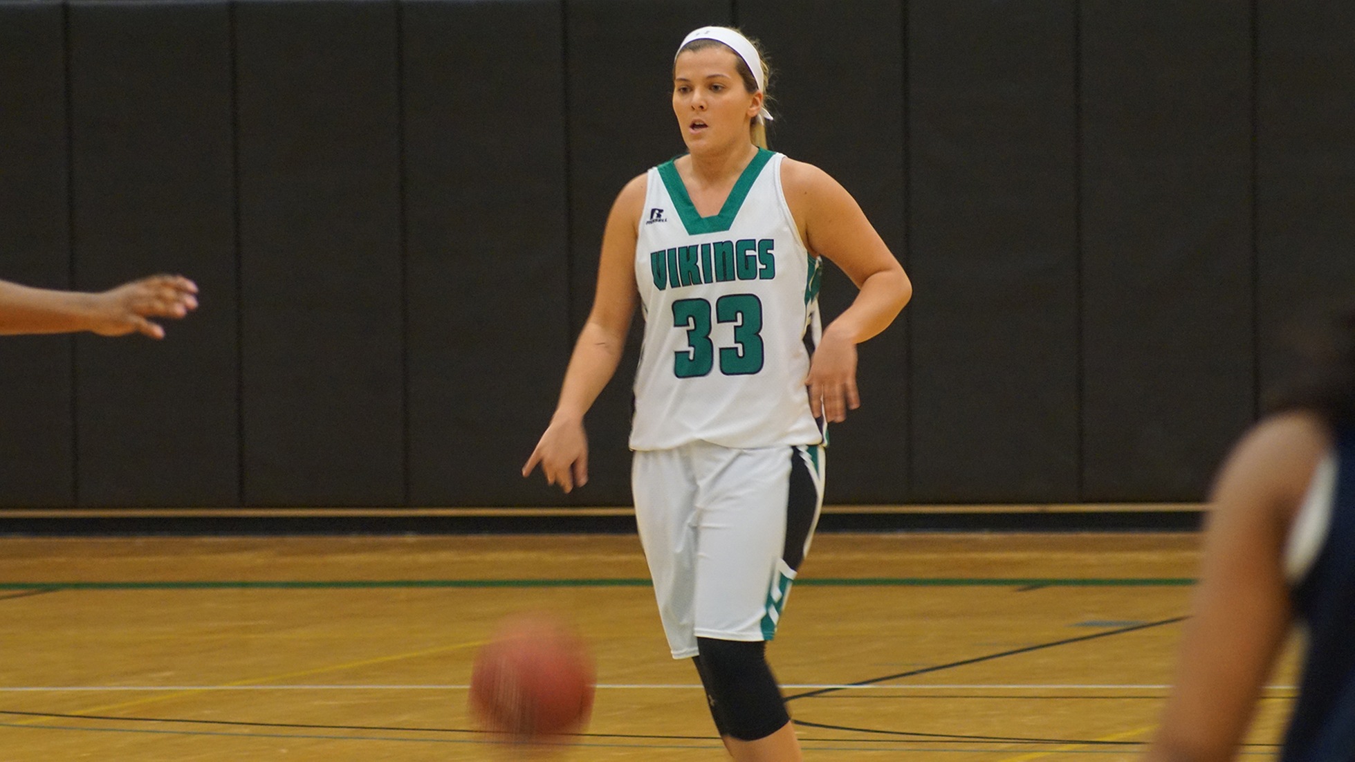 Vikings Women's Hoops Falls to Sussex County CC, 55-48