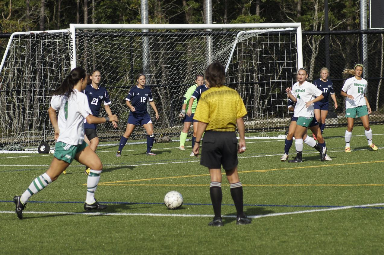 Women's Soccer Come Up Short in Penalty Kicks After 110 Minutes of 2-2 Soccer