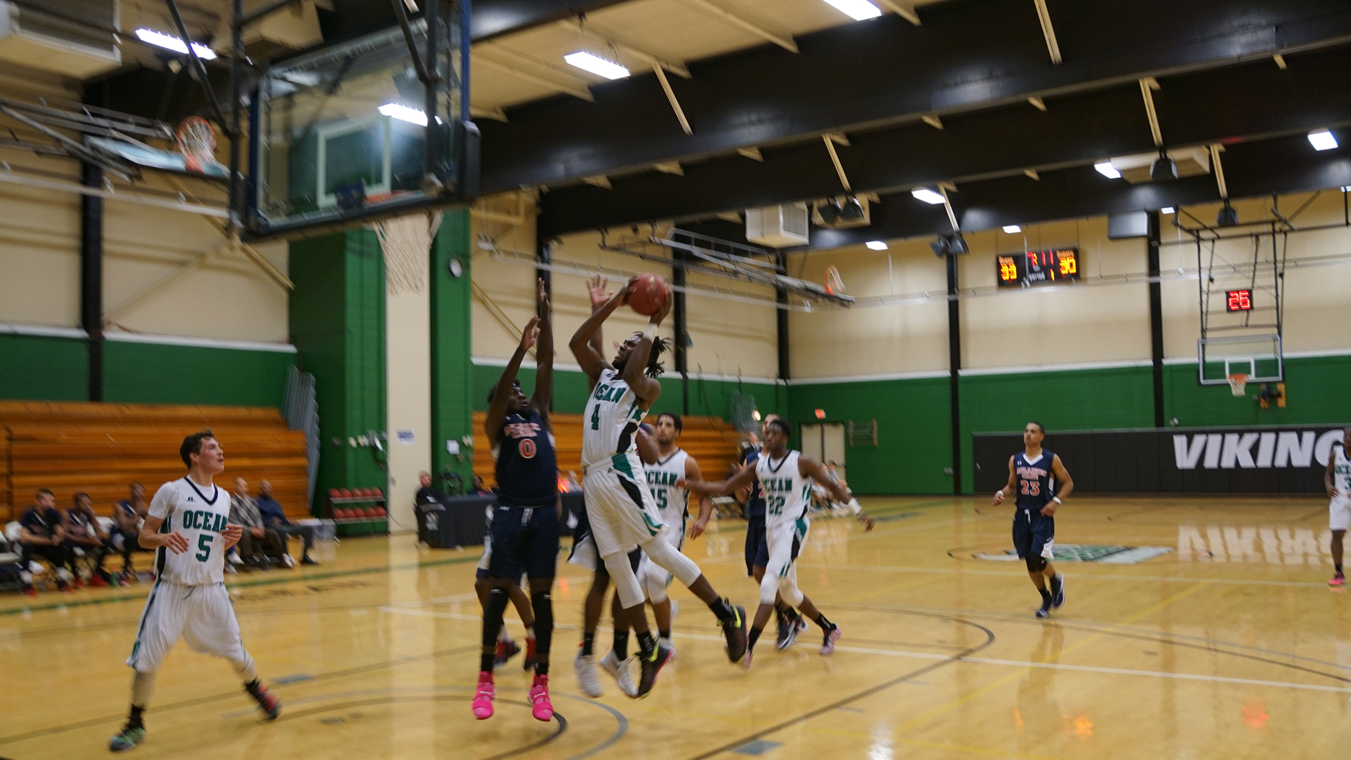 Vikings Defeated by LaGuardia Community College, 92-39