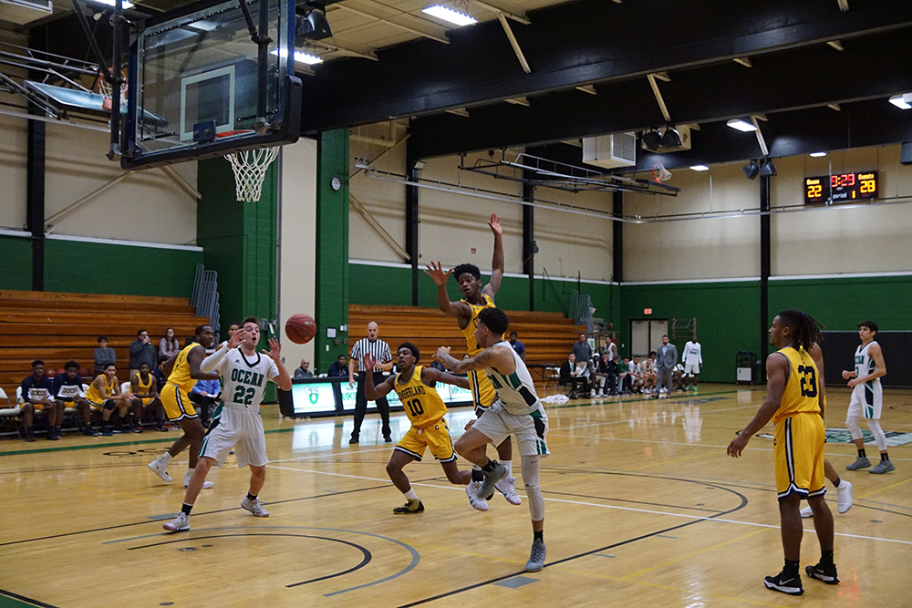 Vikings Falter in 2nd Half in 108-80 Loss to Brookdale CC