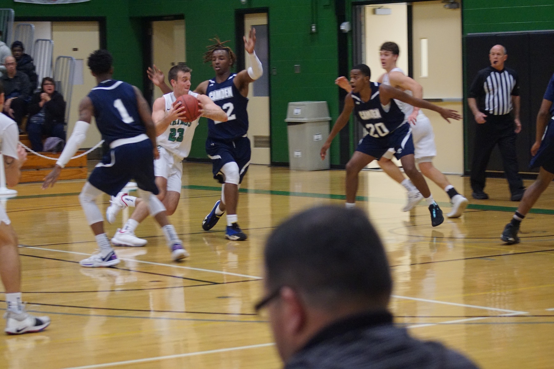 OCC Men's Hoops Come From Behind to Defeat RCSJ - Gloucester, 77-72