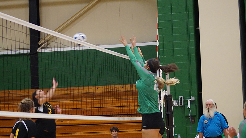 Vikings Swept by Northampton, 3-0 in First Game of Weekend Tri-Match