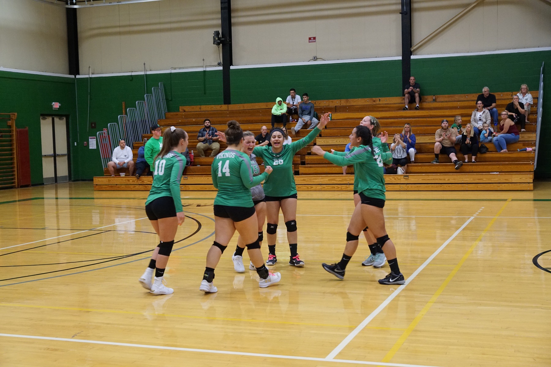 OCC Volleyball Sweeps GSAC Rival Middlesex CC, 3-0