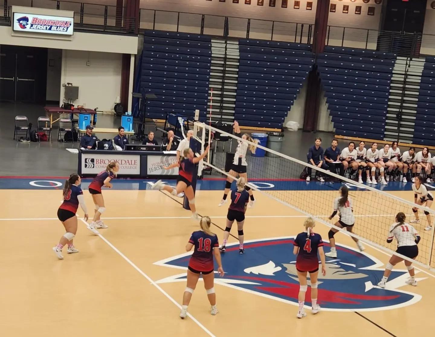 OCC Women's Volleyball Falls to Brookdale in Region XIX Semifinals, 3-0